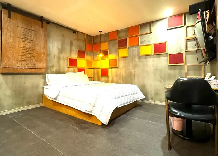 Yeonsan In Hotel Busan